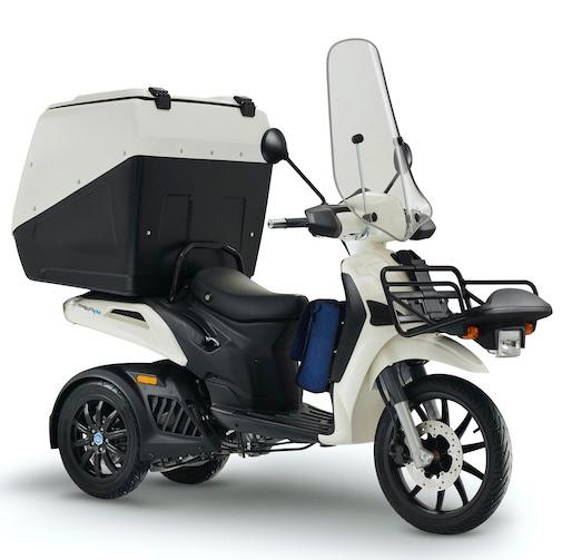 Piaggio Mymoover 125 blanc 3 quart face droite