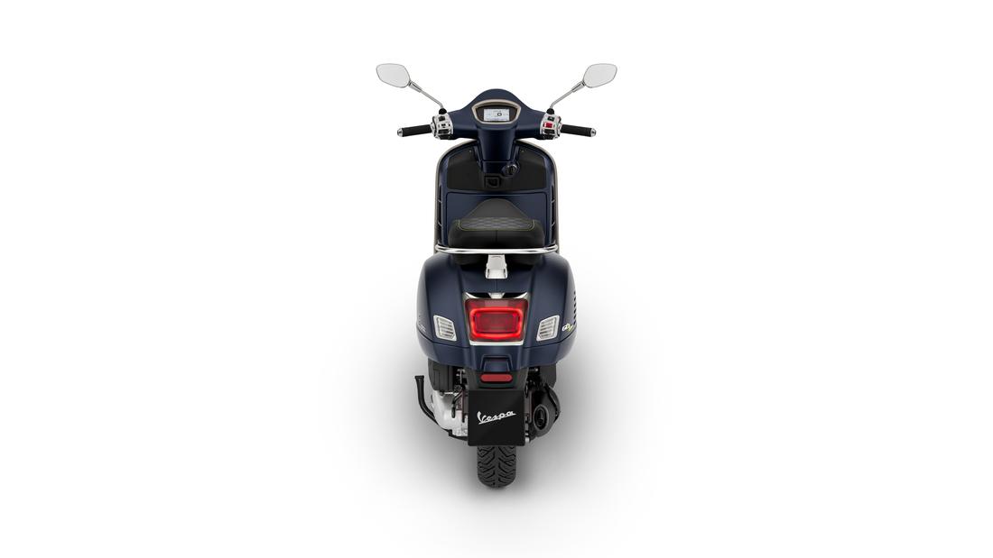 Vespa GTS Vespa Super Tech 300 HPE noir mat,  arrière